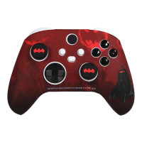 FR-TEC Set de Funda de Silicona Lisa y Aterciopelada + Grips para Mando Xbox Series X/S - Diseño Batman - Grips con Logo de Batman en Relieve para Mayor Agarre - Color Rojo